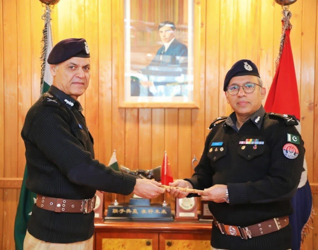 ڈاکٹر اکبر ناصر خان نے بطور انسپکٹر جنرل پولیس گلگت بلتستان ذمہ داریاں سنبھال لیں